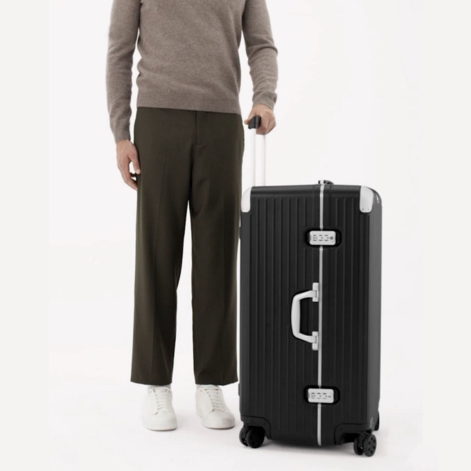 rimowa essential trunk